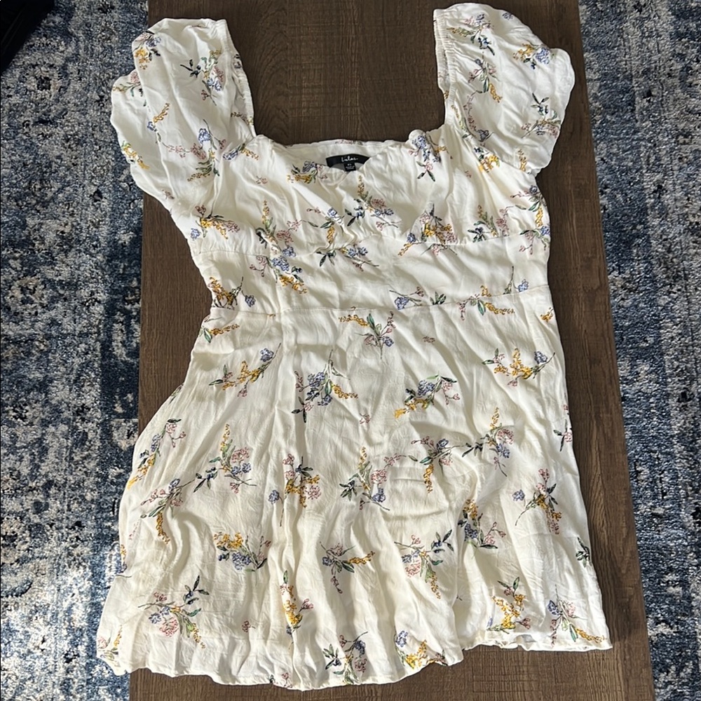 Floral Puff Sleeve Top